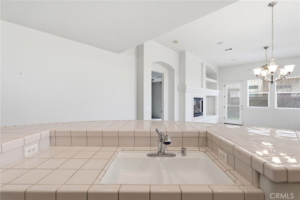 2450 Como Corte, Chowchilla, CA 93610