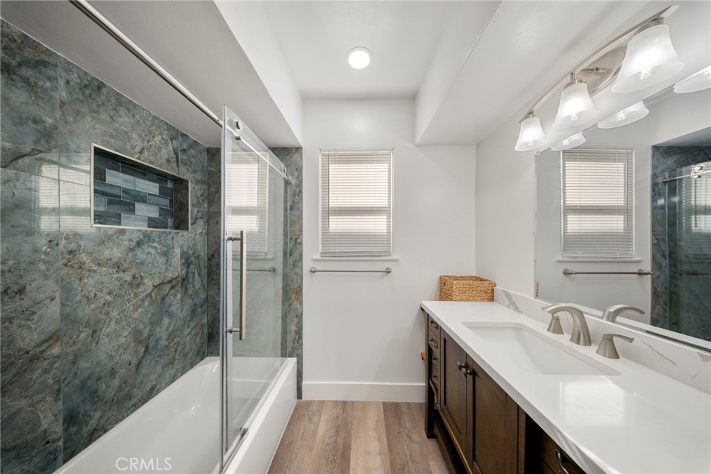 1017 Kings Ave, Chowchilla, CA 93610