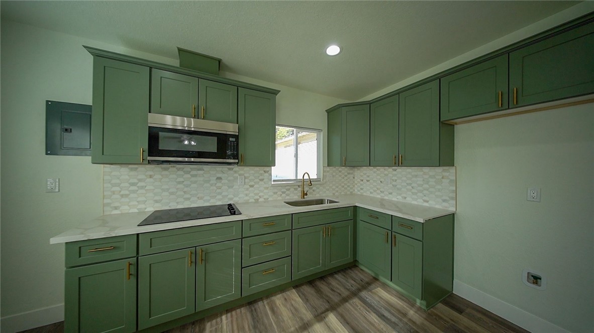 1017 Kings Ave, Chowchilla, CA 93610