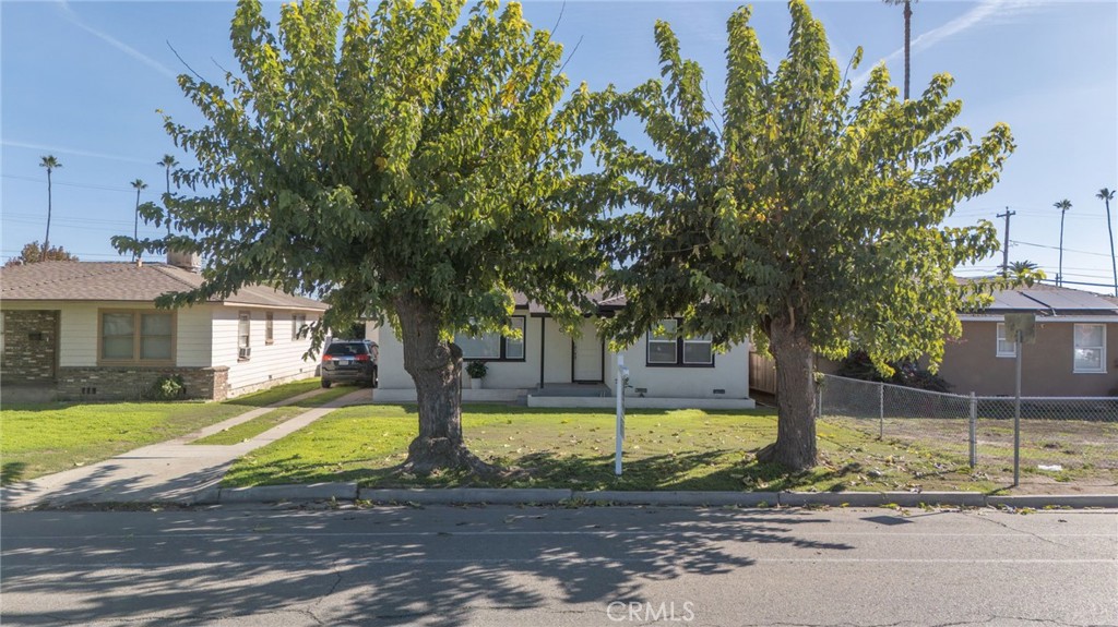 1017 Kings Ave, Chowchilla, CA 93610