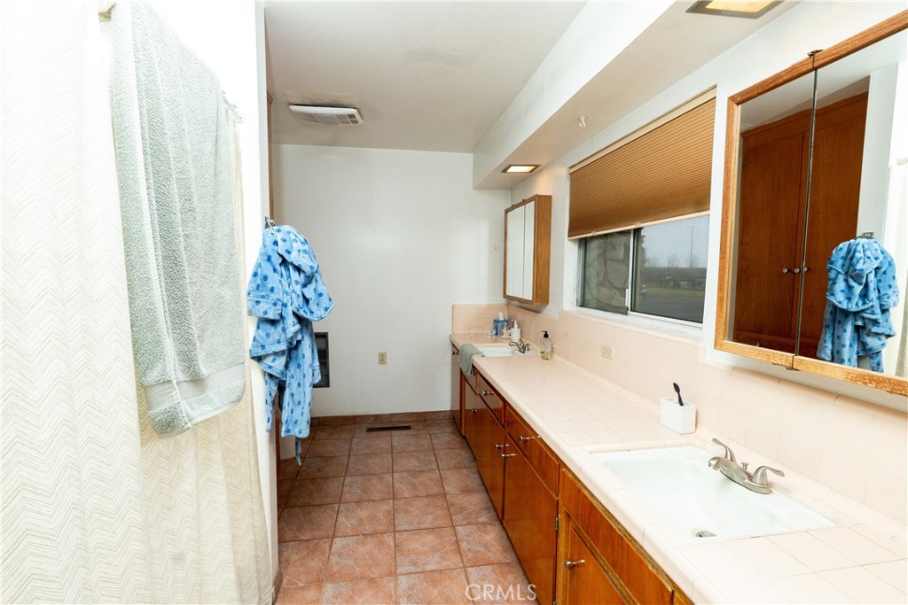 25565 Road 13, Chowchilla, CA 93610