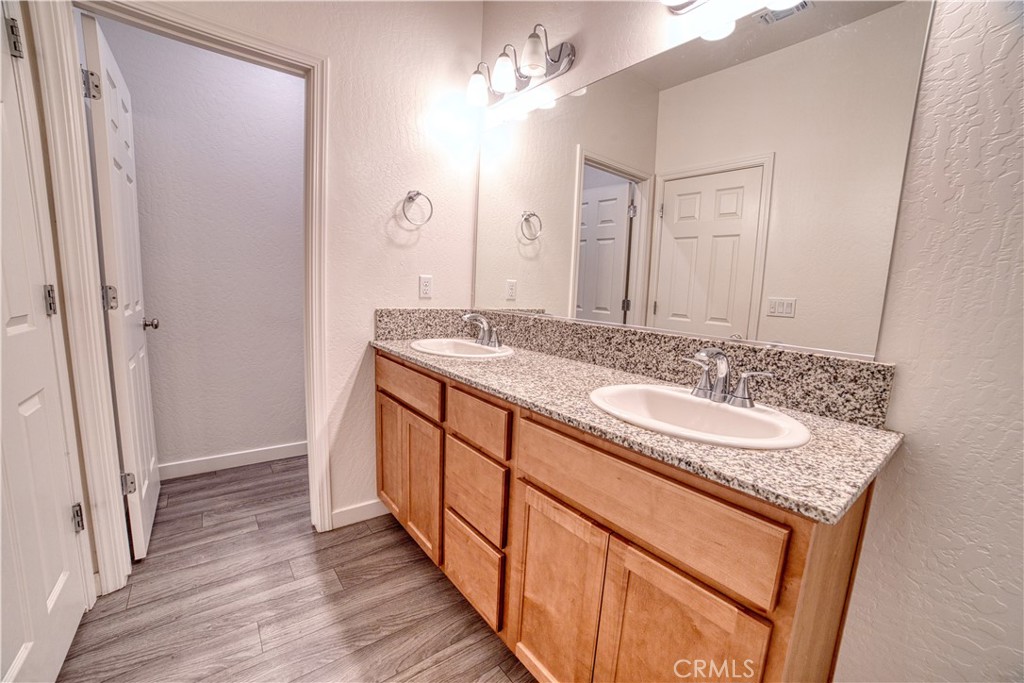 2110 Conadria Ave, Chowchilla, CA 93610