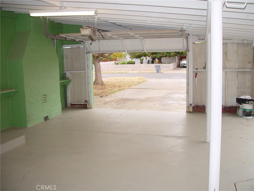 405 Riverside Ave, Chowchilla, CA 93610