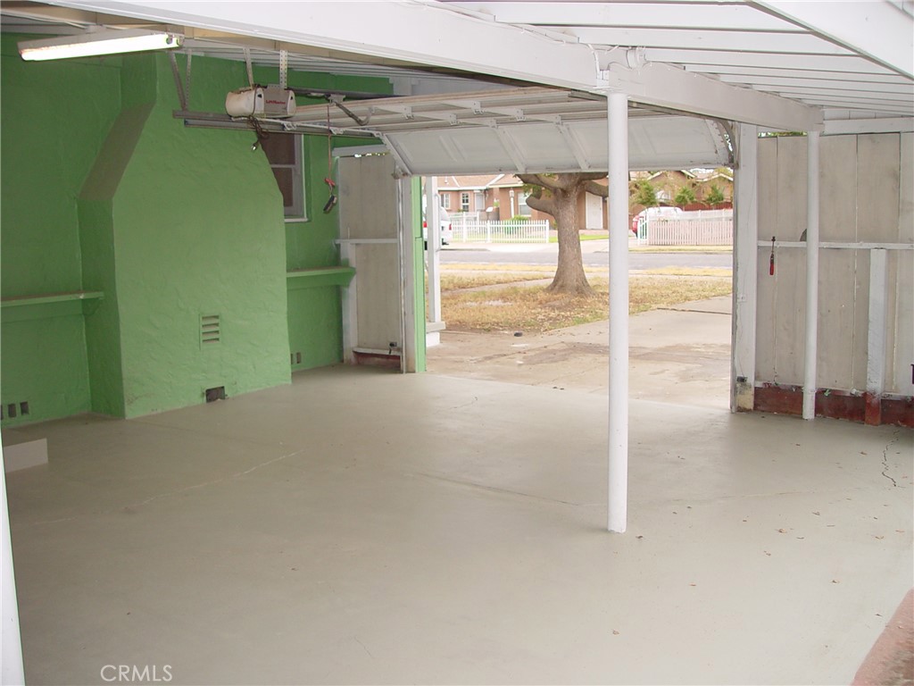 405 Riverside Ave, Chowchilla, CA 93610