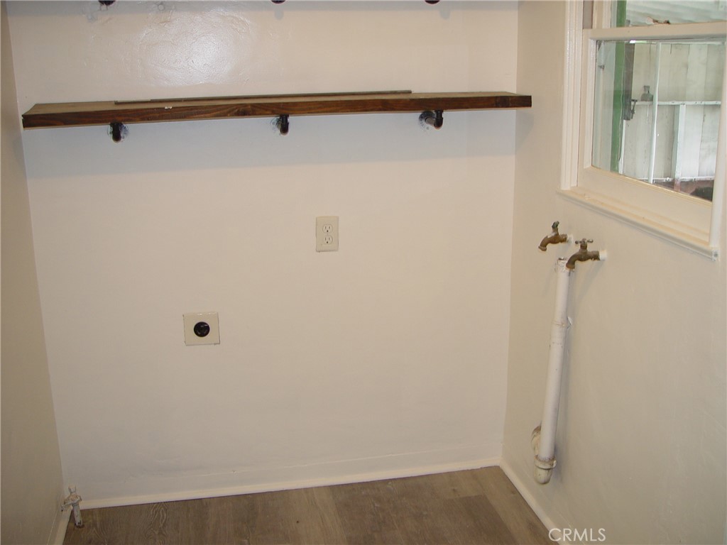 405 Riverside Ave, Chowchilla, CA 93610