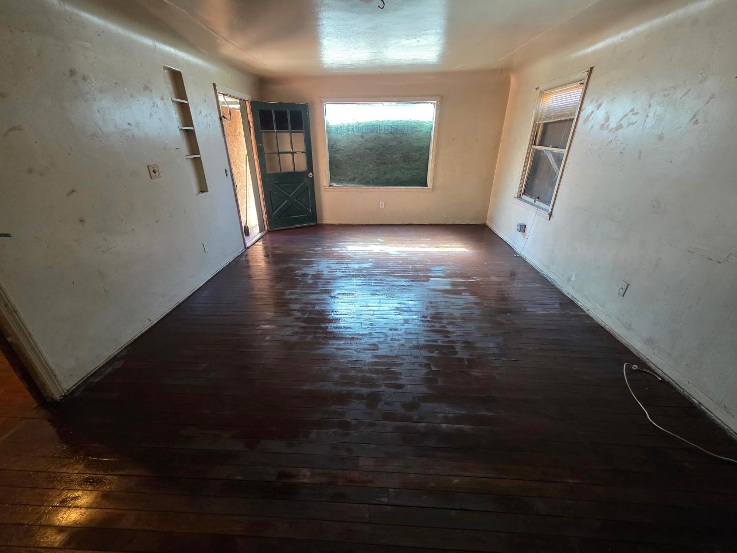 212 Sonoma Ave, Chowchilla, CA 93610