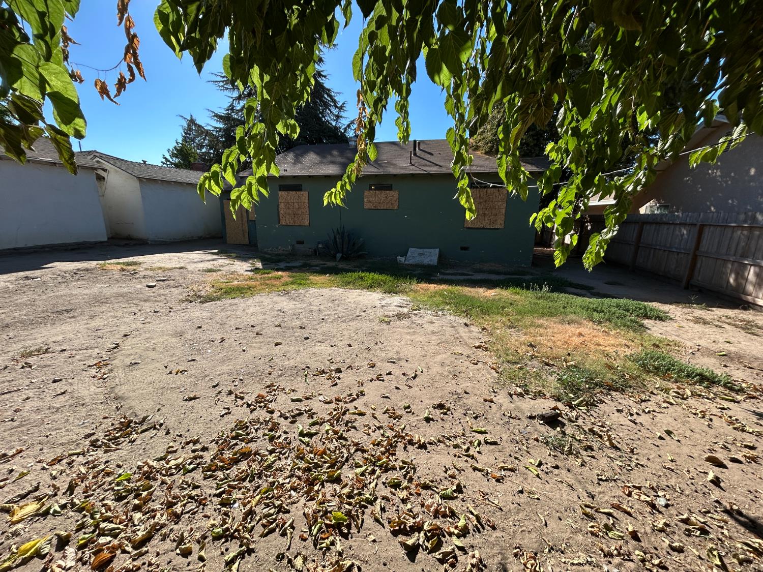 212 Sonoma Ave, Chowchilla, CA 93610