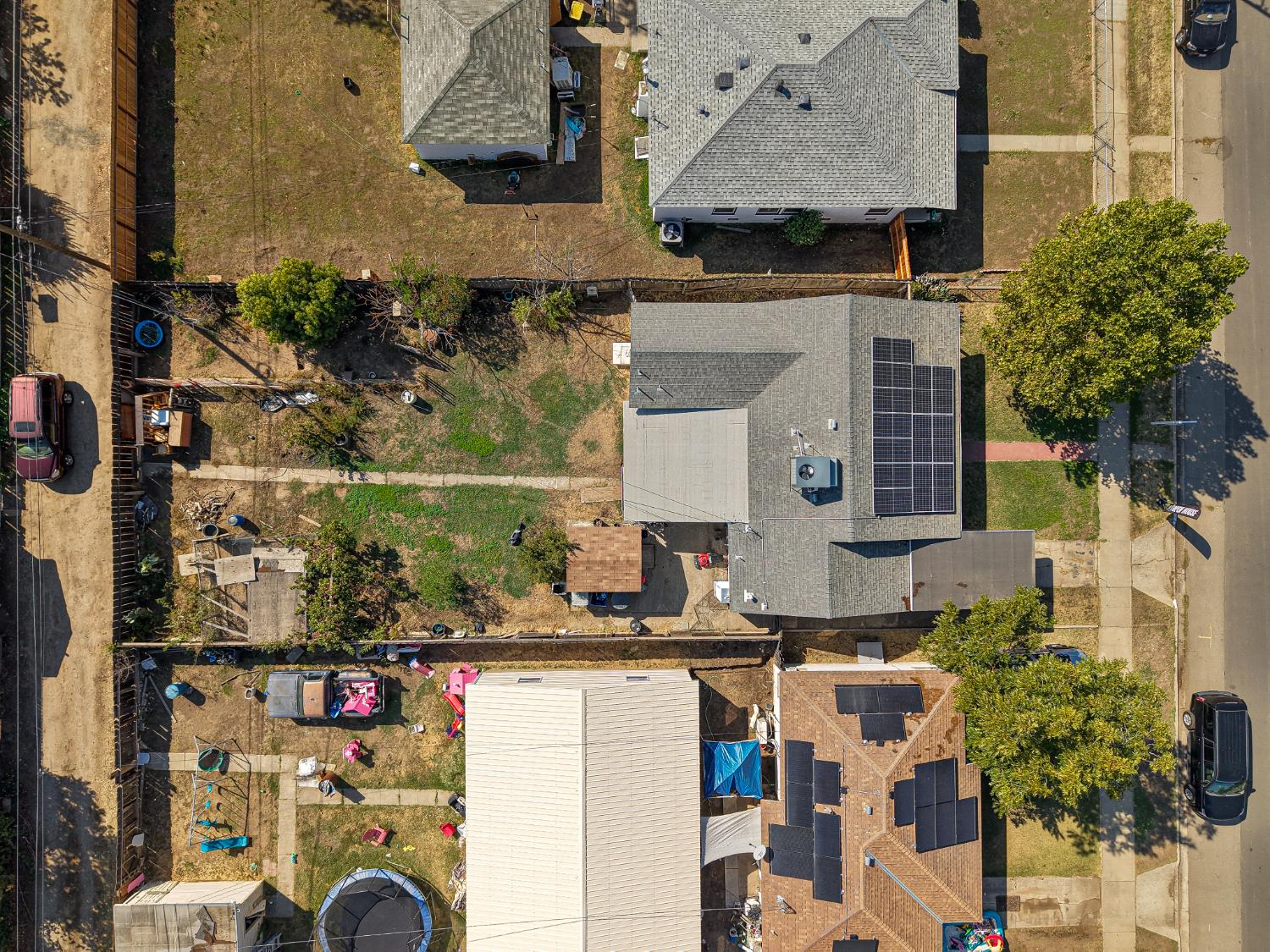 817 Sonoma Ave, Chowchilla, CA 93610