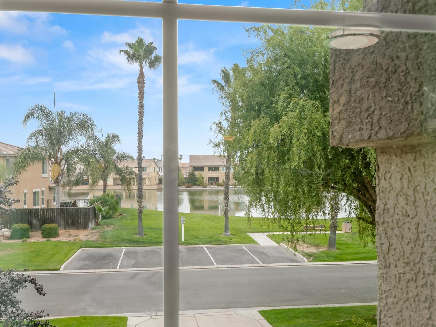 14305 Spyglass Cir, Chowchilla, CA 93610