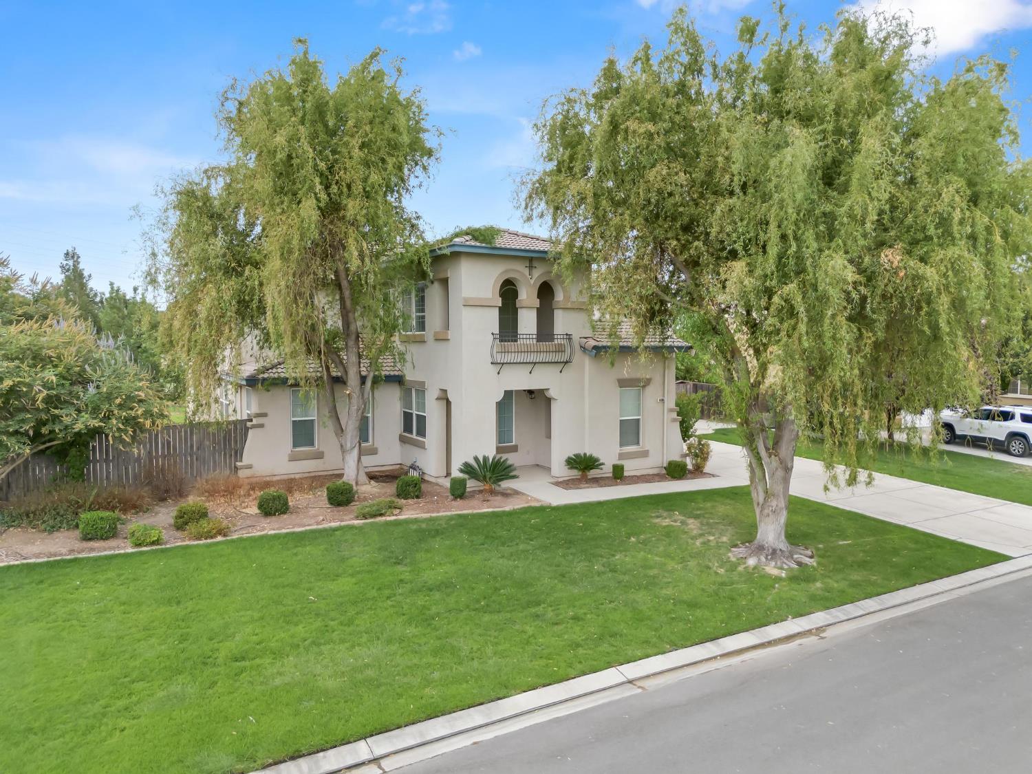 14305 Spyglass Cir, Chowchilla, CA 93610