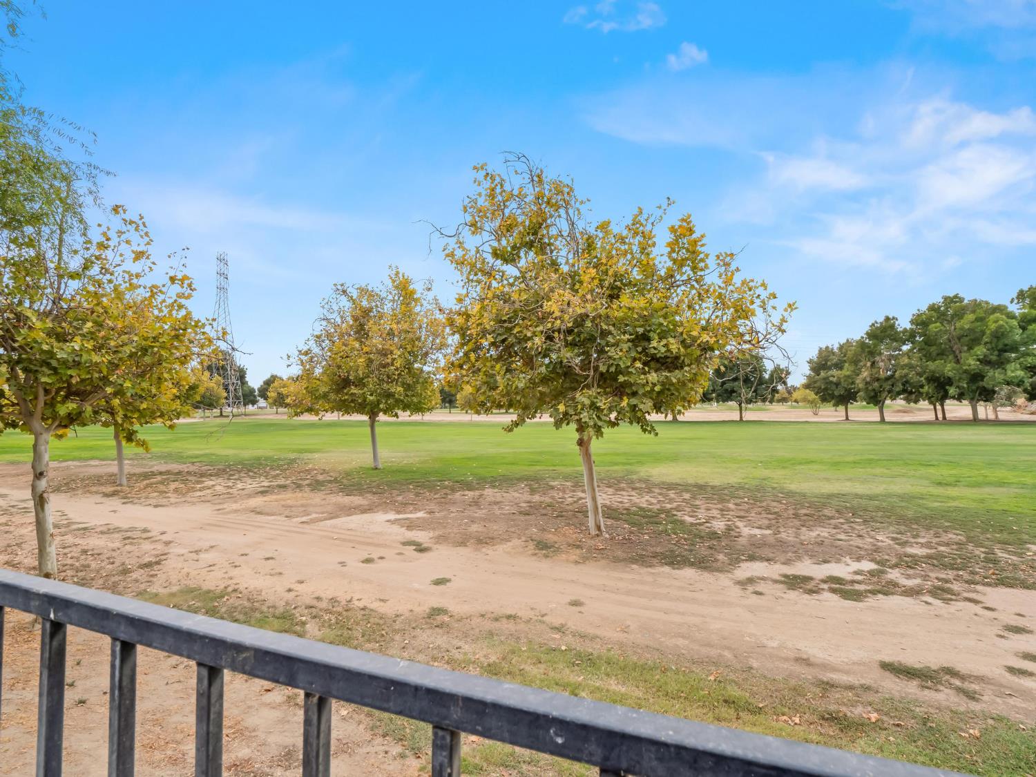 14305 Spyglass Cir, Chowchilla, CA 93610