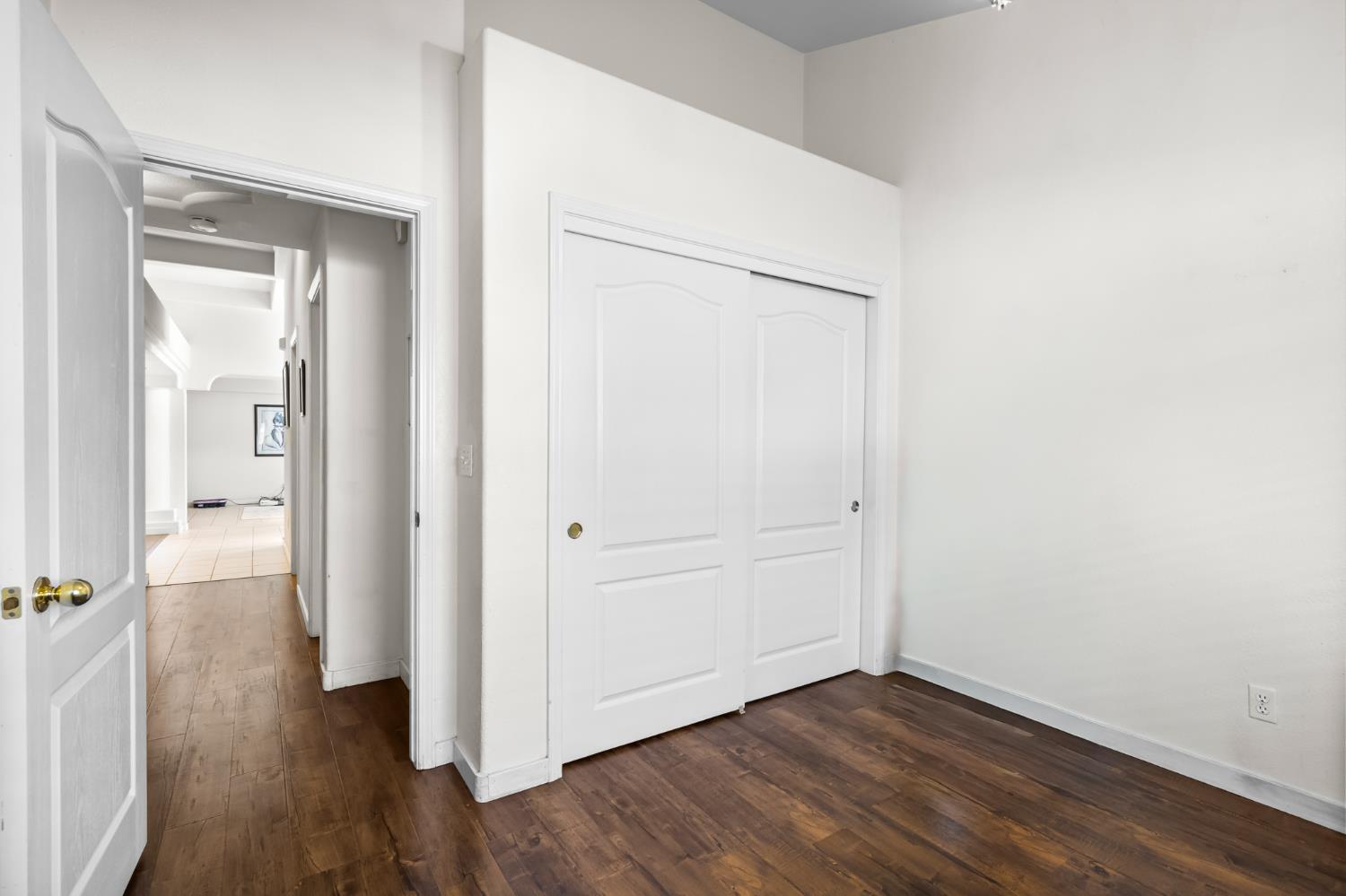 900 Michelle Ct, Chowchilla, CA 93610