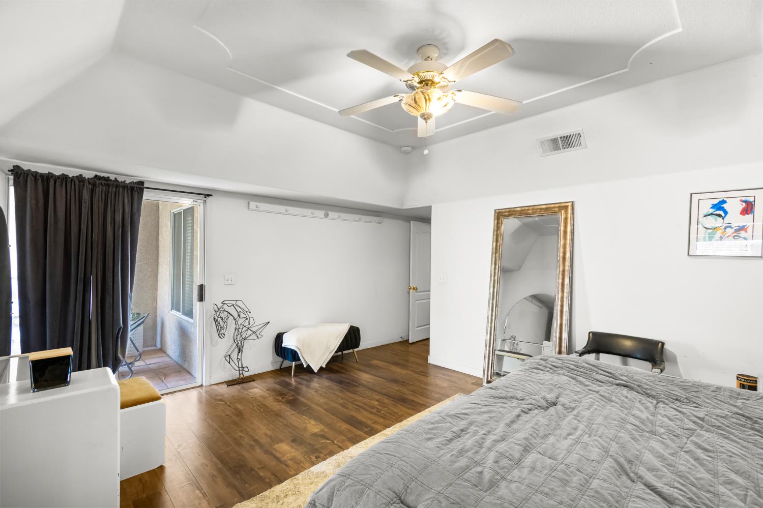 900 Michelle Ct, Chowchilla, CA 93610