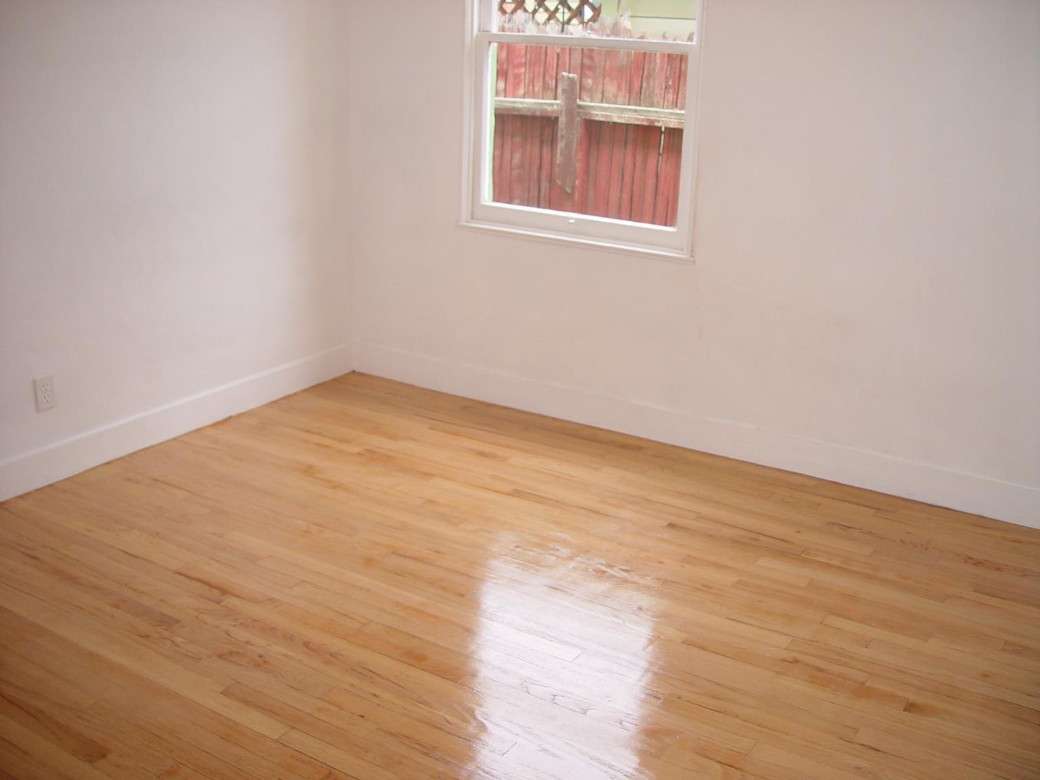 405 RIVERSIDE Ave, Chowchilla, CA 93610