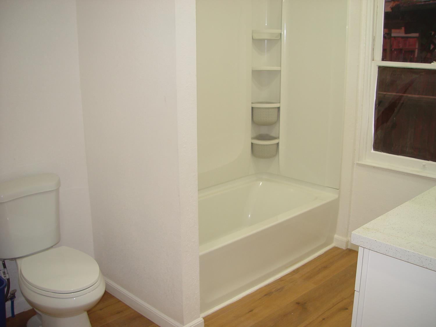 405 RIVERSIDE Ave, Chowchilla, CA 93610