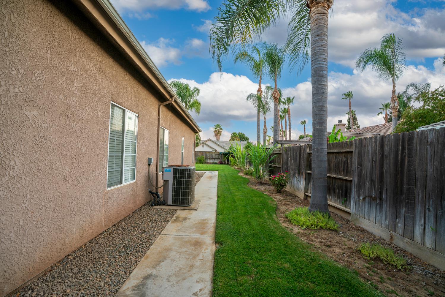 4115 Bella Vista St, Chowchilla, CA 93610