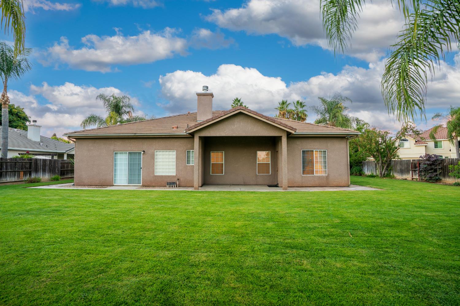 4115 Bella Vista St, Chowchilla, CA 93610